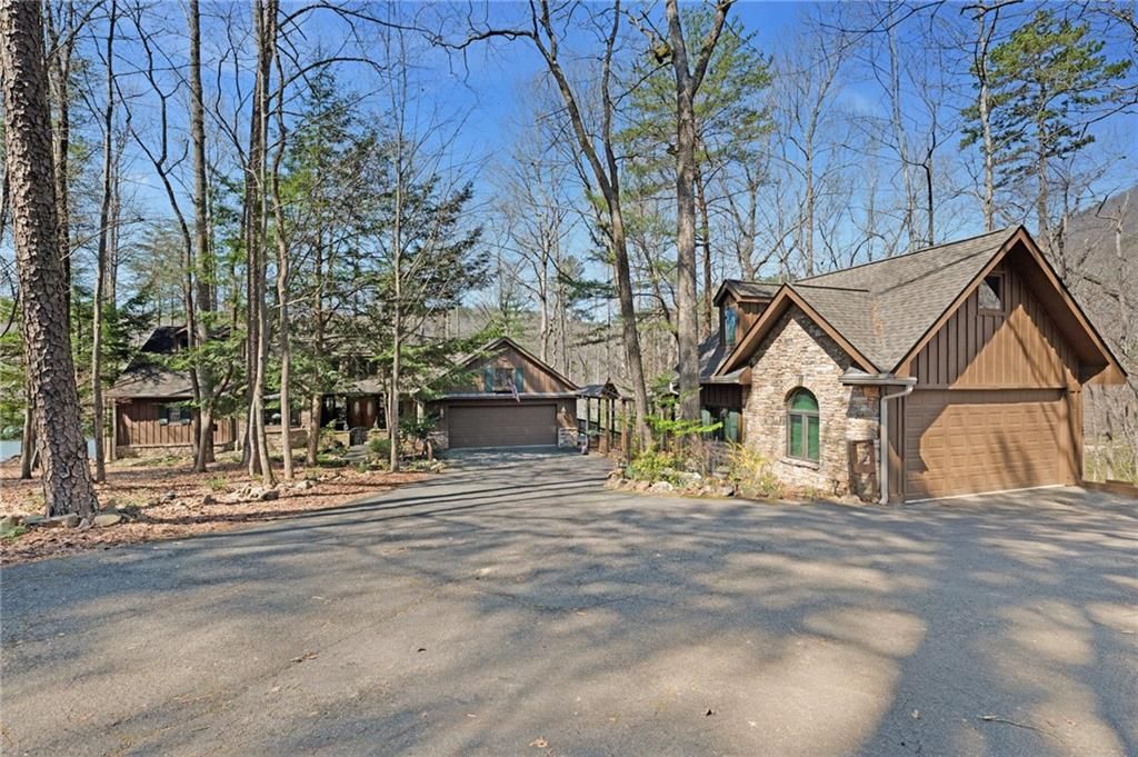 120 Mallard Cove Circle, Big Canoe, GA 30143