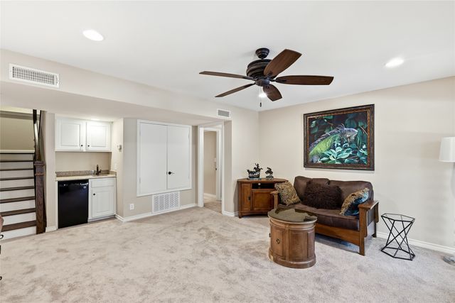 2930 Peninsula Drive, Grapevine, TX 76051