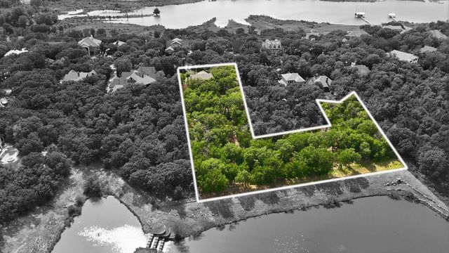 2930 Peninsula Drive, Grapevine, TX 76051