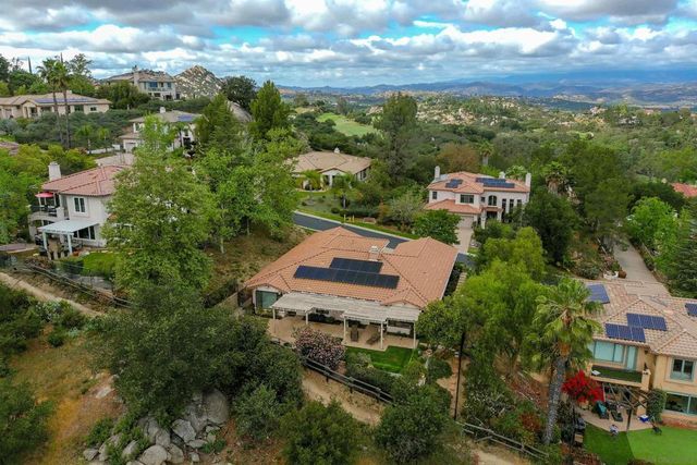 17157 Woodson View Lane, Ramona, CA 92065