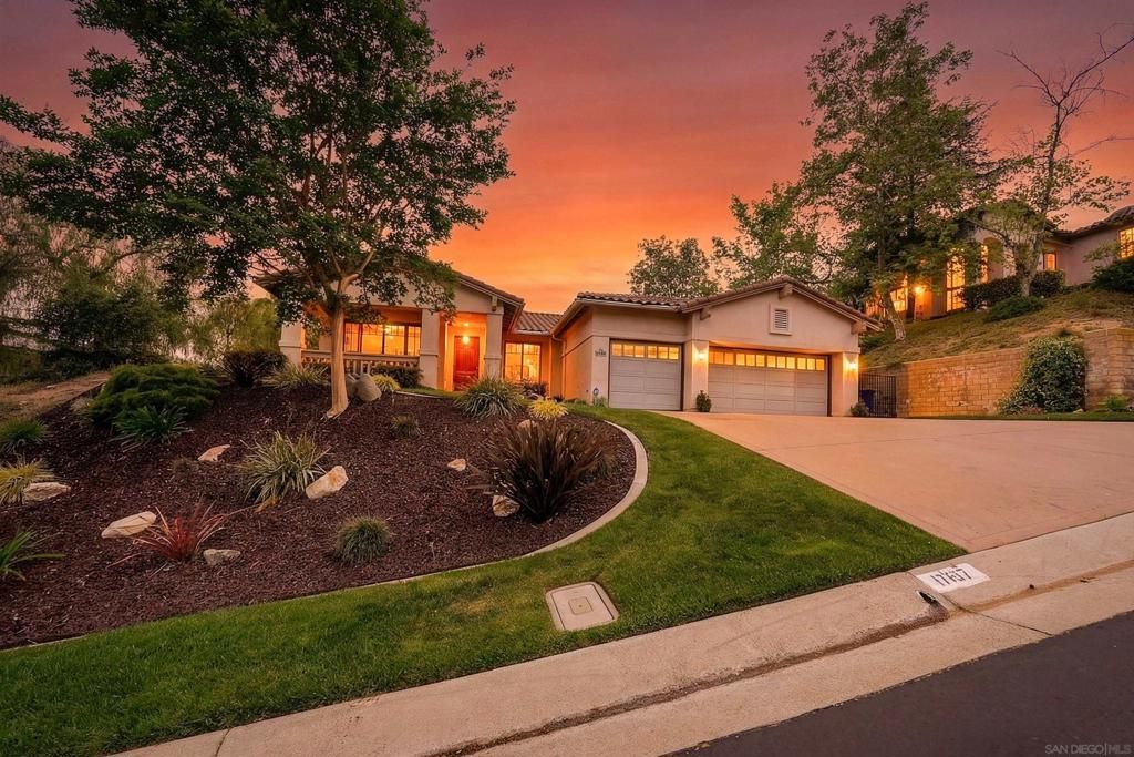 17157 Woodson View Lane, Ramona, CA 92065