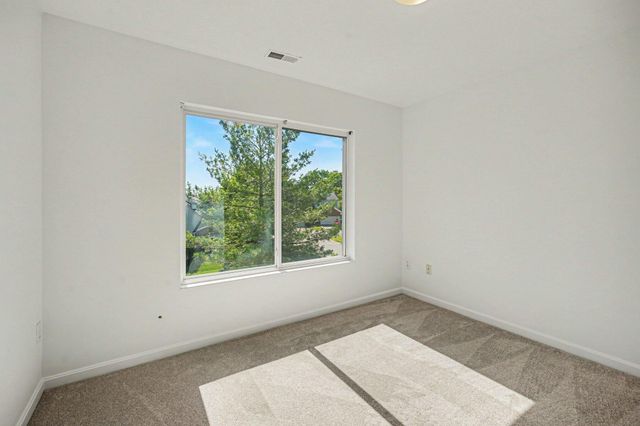 8022 Putters Point, Burlington, KY 41005