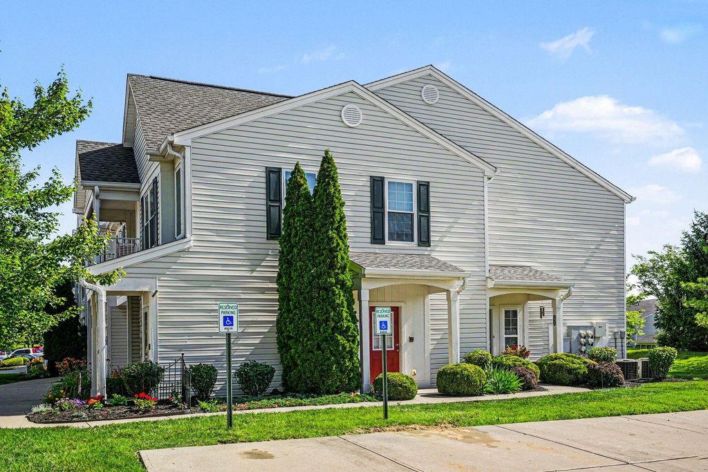 8022 Putters Point, Burlington, KY 41005