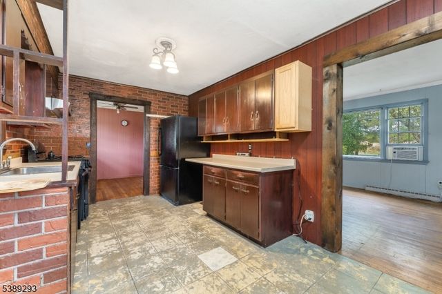 29 Allens Corner Rd, Raritan Twp., NJ 08822