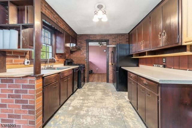 29 Allens Corner Rd, Raritan Twp., NJ 08822