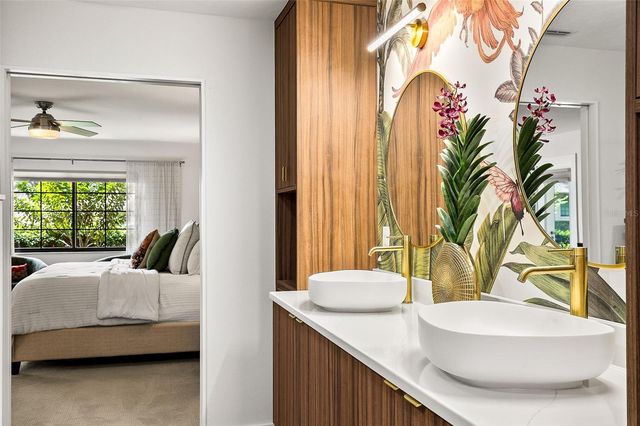 5656 PIPERS WAITE 34, Sarasota, FL 34235