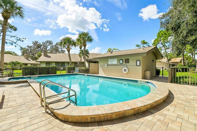 5656 PIPERS WAITE 34, Sarasota, FL 34235