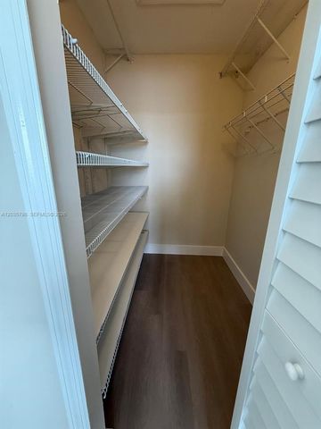 16432 SW 47th Terrace, Miami, FL 33185