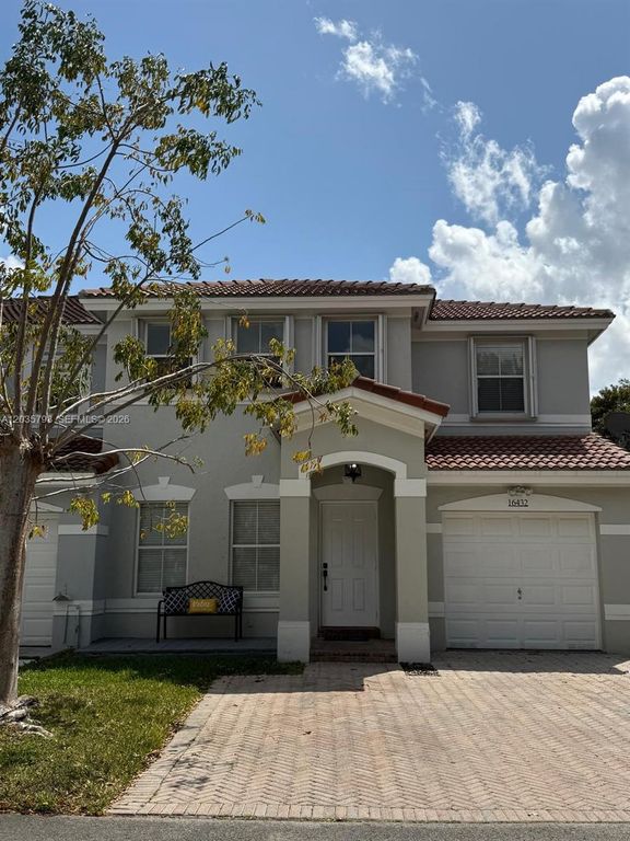 16432 SW 47th Terrace, Miami, FL 33185