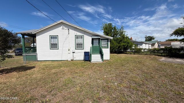 300 N James Avenue, Panama City, FL 32401