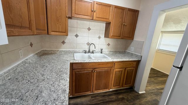 300 N James Avenue, Panama City, FL 32401