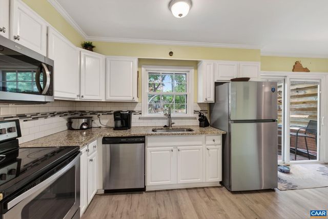 15 GEORGETOWN GREEN, Charlottesville, VA 22901