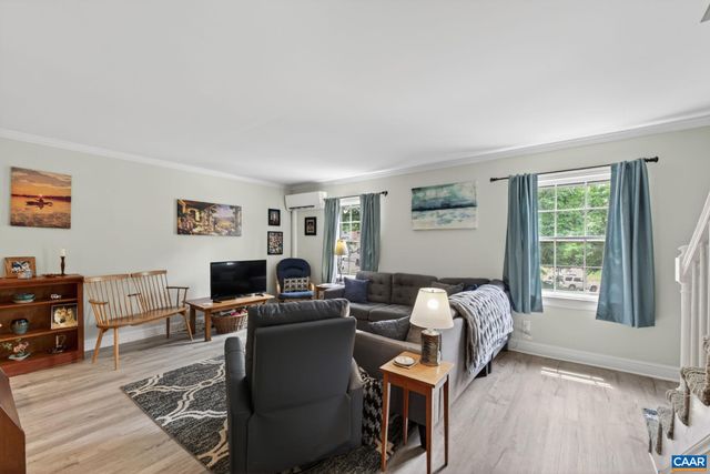 15 GEORGETOWN GREEN, Charlottesville, VA 22901