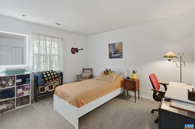 15 GEORGETOWN GREEN, Charlottesville, VA 22901