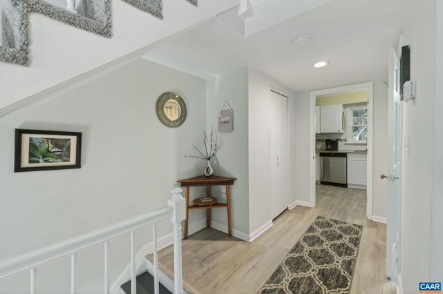 15 GEORGETOWN GREEN, Charlottesville, VA 22901