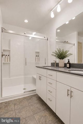 555 S 3RD ST, Lemoyne, PA 17043