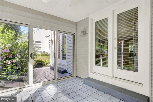 555 S 3RD ST, Lemoyne, PA 17043