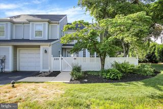 555 S 3RD ST, Lemoyne, PA 17043