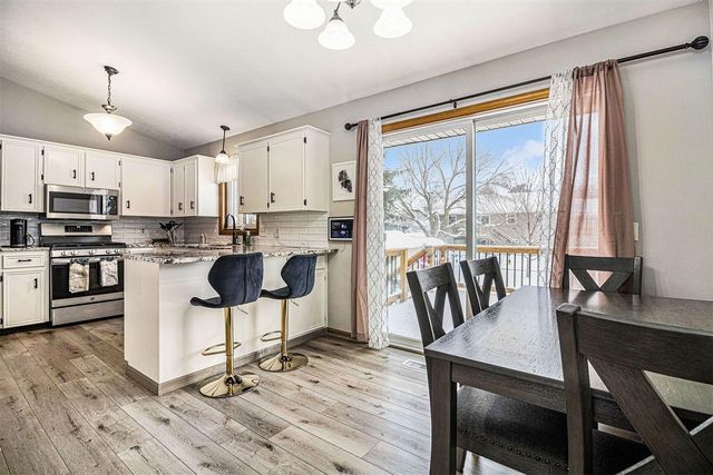 2143 Sandstone Drive, Jenison, MI 49428