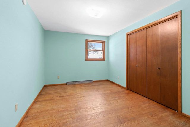 1800 E BYRD STREET, Appleton, WI 54911