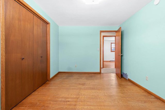 1800 E BYRD STREET, Appleton, WI 54911