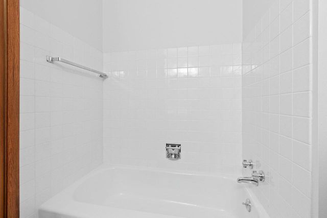 1800 E BYRD STREET, Appleton, WI 54911