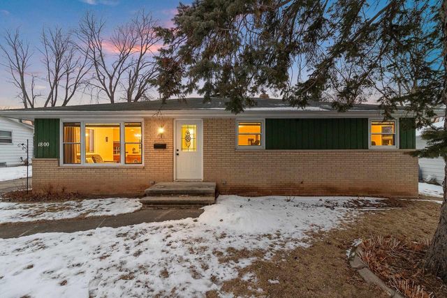 1800 E BYRD STREET, Appleton, WI 54911