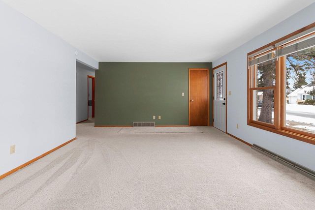 1800 E BYRD STREET, Appleton, WI 54911