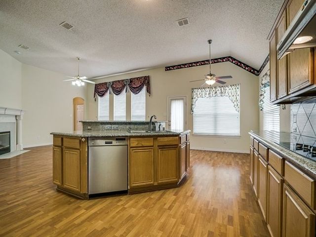 3332 Spring Mountain Drive, Plano, TX 75025