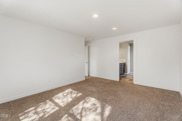 2534 NE Cretia Court, Bend, OR 97701