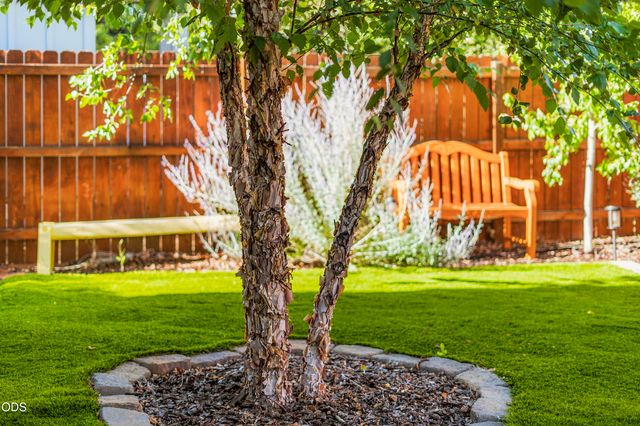 2534 NE Cretia Court, Bend, OR 97701
