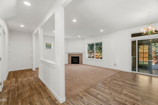 2534 NE Cretia Court, Bend, OR 97701