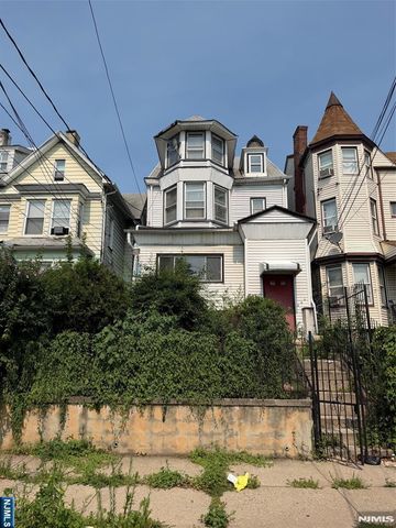 444 Summer Avenue, Newark, NJ 07104