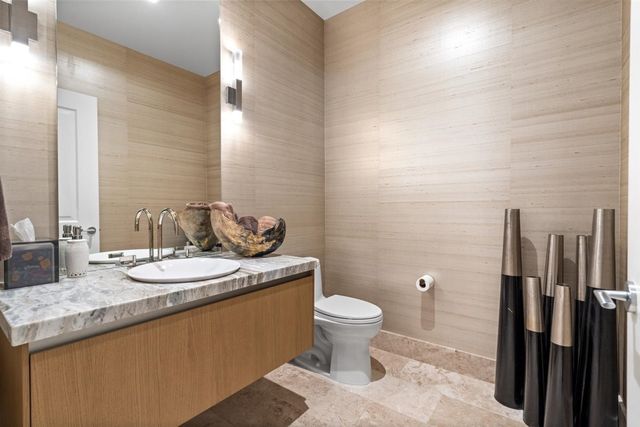 363 E Wacker Drive 4206, Chicago, IL 60601