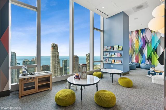 363 E Wacker Drive 4206, Chicago, IL 60601