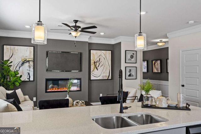 1018 Glendale Place 10, Conyers, GA 30012