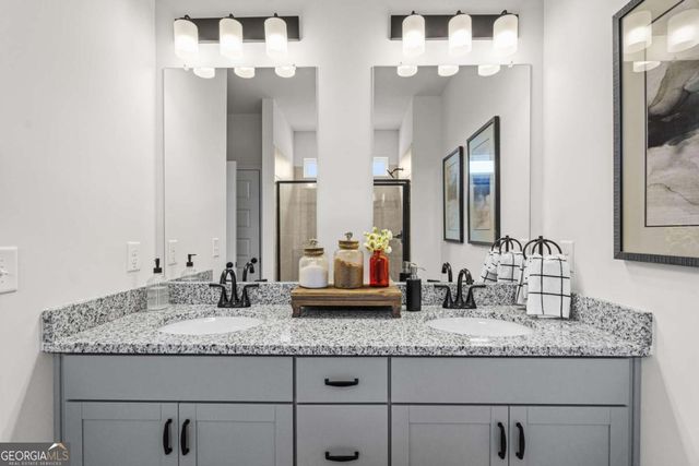 1018 Glendale Place 10, Conyers, GA 30012