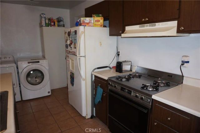 2391 Antigua Court, Hemet, CA 92545