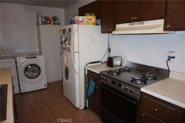2391 Antigua Court, Hemet, CA 92545