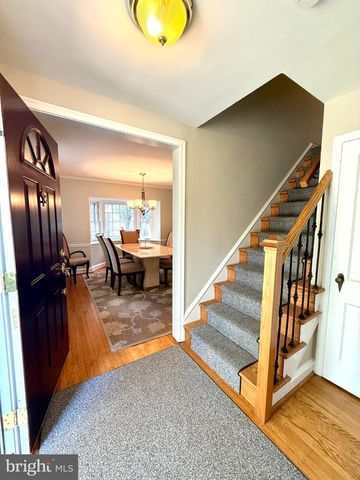 1013 WELLINGTON RD, Jenkintown, PA 19046