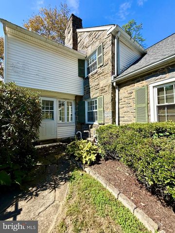 1013 WELLINGTON RD, Jenkintown, PA 19046