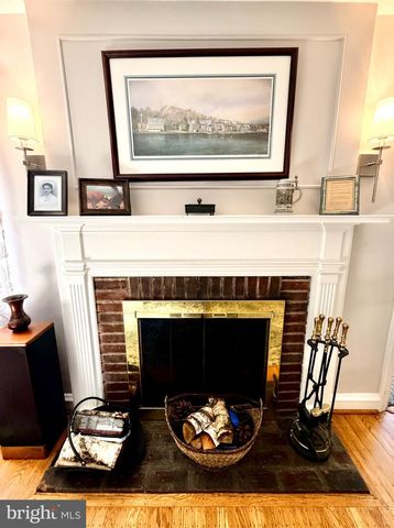 1013 WELLINGTON RD, Jenkintown, PA 19046