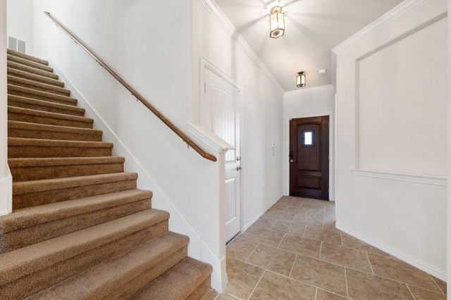 5700 Arbor Hill LN, Austin, TX 78747