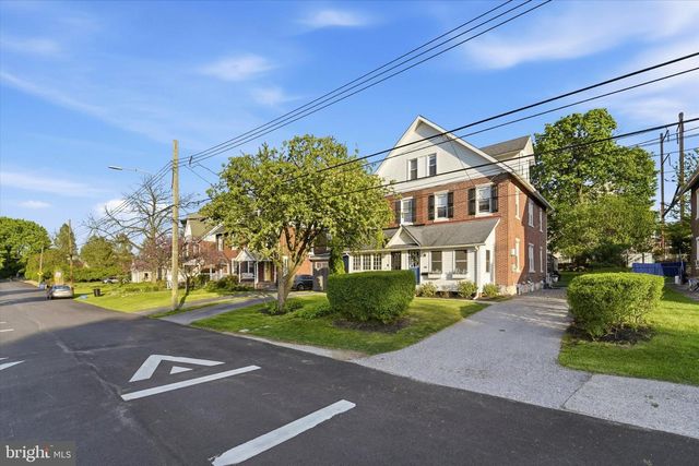 320 E BROAD ST, Malvern, PA 19355