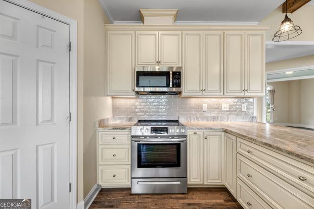 180 Spears Lane, Mansfield, GA 30055