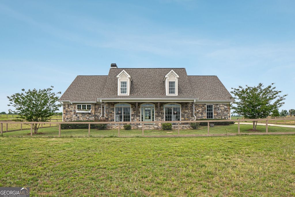 180 Spears Lane, Mansfield, GA 30055