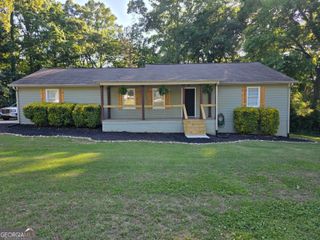 611 Calloway Drive, Rockmart, GA 30153