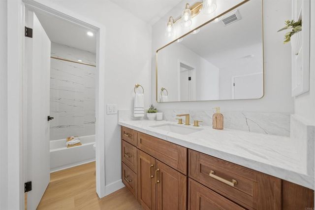 6780 Friars Road 367, San Diego, CA 92108