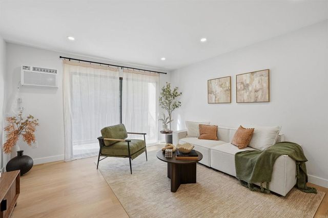 6780 Friars Road 367, San Diego, CA 92108