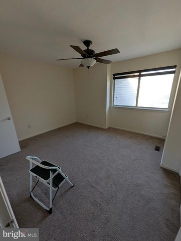 66 CHATHAM, Hightstown, NJ 08520